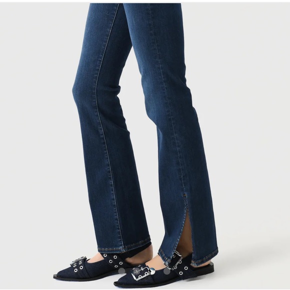 FRAME LE MINI BOOT
Women's Le Mini Boot Outseam Slit Jeans size 28 $268 - Picture 16 of 16